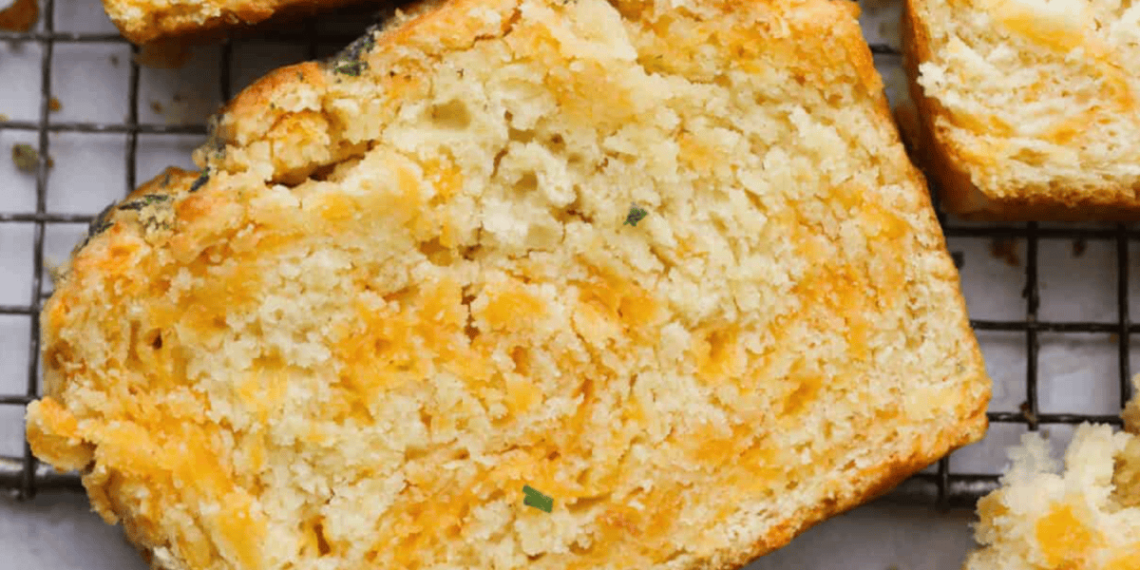 Garlic Cheddar Bay Biscuit Bread (Red Lobster Inspired)
