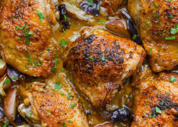 One Pan Irish Chicken with Cabbage Potatoes and Bacon