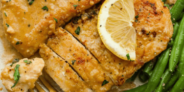 Lemon Butter Chicken (Easy Skillet Chicken Dinner)